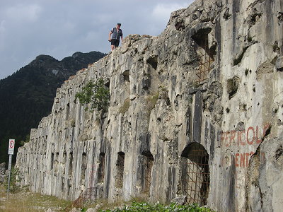 Erster Weltkrieg - Reste der Kampffestungen an der Südfront - Sette commune (Foto: Peter Weitzhofer)
